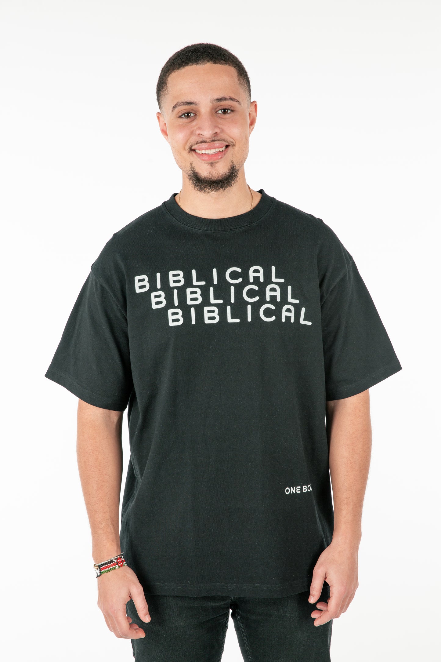 Biblical Life "Romans 8:18"  T-Shirt - Black (Oversized)